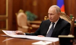 Владимир Путин – послание Кремля к единству и Вооруженным Силам vladimir putin poslanie kremlya k edinstvu i vooruzhennym silam-fabrec-ru-0