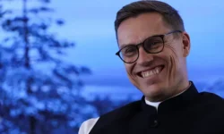 aleksandr stubb iranskie voennye dostizheniya vpechatlyayut-fabrec-ru-0