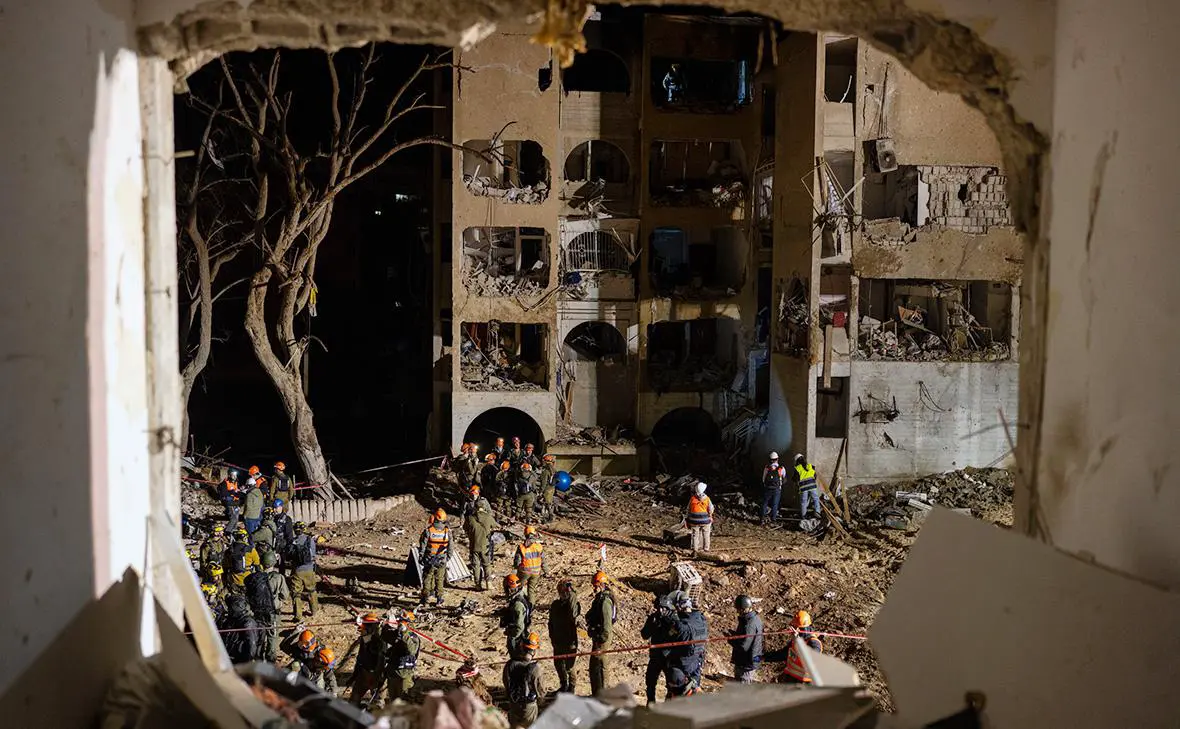 Последствия удара в Араде, Израиль, 22 марта 2026 г. (Amir Levy / Getty Images)