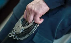 УМВД ХМАО-Югры задержало в Стерлитамаке беглеца из 2003 года umvd hmaoyugry zaderzhalo v sterlitamake beglecza iz 2003 goda-fabrec-ru-0