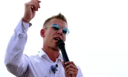 madyar zelenskomu vozobnovit druzhbu otkazatsya ot shantazha-fabrec-ru-0