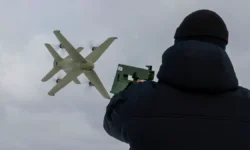 maksim kondratev rasskazal kak boecz vyzhil pod atakoj dronov-fabrec-ru-0