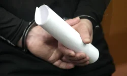 Полиция в Королеве задержала курьера-мошенника с 12 миллионами рублей! policziya v koroleve zaderzhala kureramoshennika s 12 millionami rublej-fabrec-ru-0