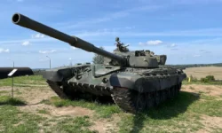 rosteh t72 i su35s  luchshie v mire nadezhnost i sila-fabrec-ru-0