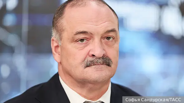 Путин сообщил о переходе главы Дагестана на новую работу