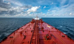 tanker huej yuan zaderzhali u istada v vodah shveczii-fabrec-ru-0