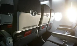 Red Wings Superjet 100 вернулся в Москву из-за неисправности 100 vernulsya v moskvu izza neispravnosti-fabrec-ru-0