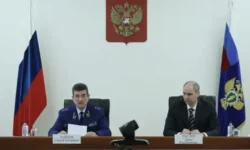 Денис Паслер с Единой Россией развивают ЖКХ в Свердловской области denis pasler s edinoj rossiej razvivayut zhkh v sverdlovskoj oblasti-fabrec-ru-0