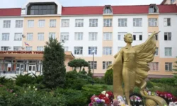 leonid pasechnik za zhizn posle udara vsu boryutsya geroi lnr-fabrec-ru-0