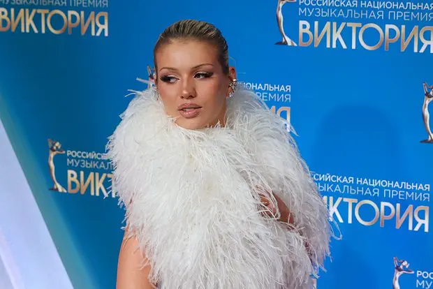 Люся Чеботина