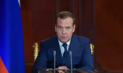 Медведев о том, как Германия и Европа обеспечат безопасность России medvedev o tom kak germaniya i evropa obespechat bezopasnost rossii-fabrec-ru-0
