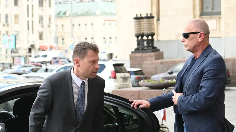 МИД: поверенному Чехии выражен протест из-за задержания митрополита Илариона