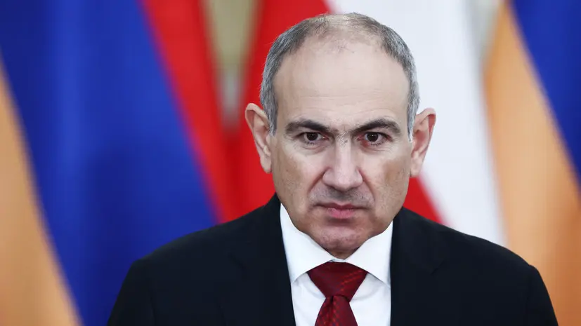 Пашинян приказал увести со встречи с избирателями несогласную с ним женщину