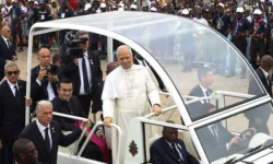 Папа Лев XIV и Том Маккарти – забавная история в банке papa lev i tom makkarti zabavnaya istoriya v banke-fabrec-ru-0