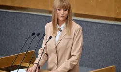 svetlana zhurova novye vozmozhnosti dlya plyushhenko v azerbajdzhane-fabrec-ru-0