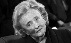 bernadett shirak hranit pamyat o zhake i druzhbe s rossiej-fabrec-ru-0