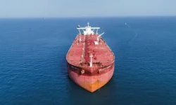 indiya ssha tanker  pod flagom palau u beregov omana-fabrec-ru-0