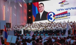 karapetyan i meloyan veryat chto silnaya armeniya dobetsya spravedlivosti-fabrec-ru-0