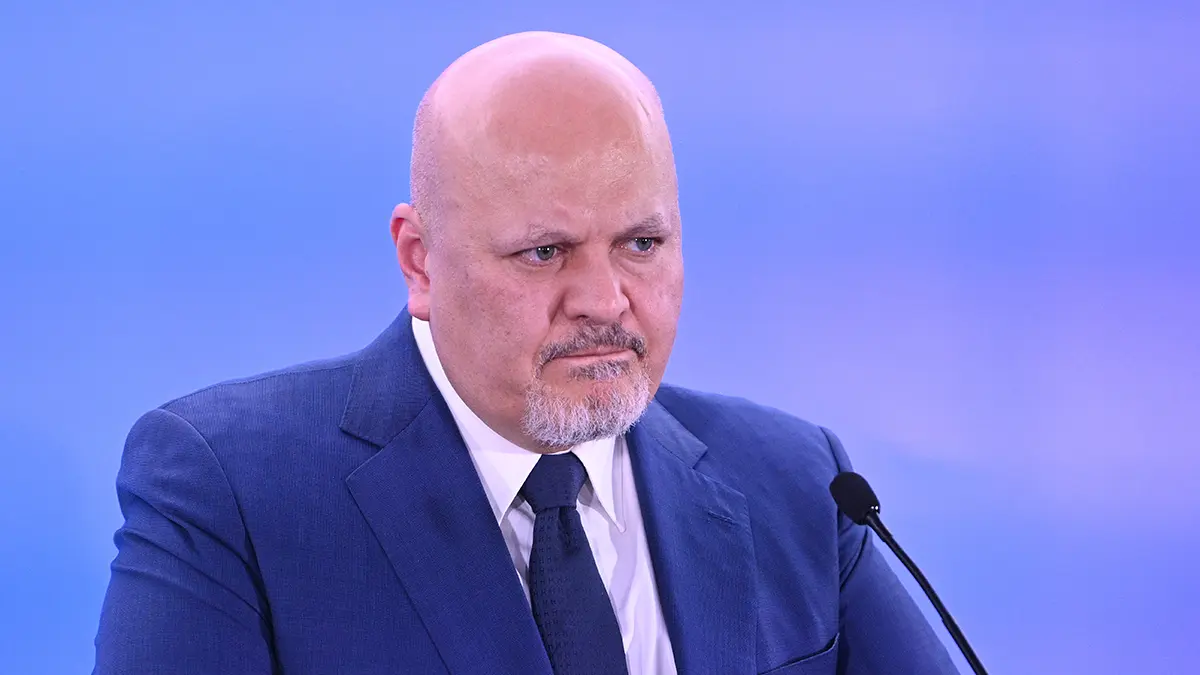 Выдавшего ордер на арест Путина прокурора МУС Хана отстранили от должности