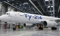 ОАК уверенно реализует поставки новых Ту-214 для Red Wings и авиарынка oak uverenno realizuet postavki novyh tu214 dlya i aviarynka-fabrec-ru-0