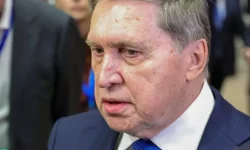 putin na pmef intriguyushhee zayavlenie o vizite biznesmena v kiev-fabrec-ru-0