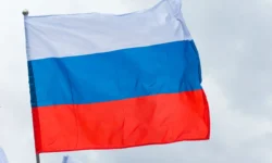 Трутнев, Кожемяко, Шестаков: Дальний Восток ждёт перемен в День России trutnev kozhemyako shestakov dalnij vostok zhdyot peremen v den rossii-fabrec-ru-0