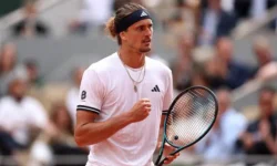 Зверев вышел в полуфинал Ролан Гаррос показав превосходную игру zverev vyshel v polufinal rolan garros pokazav prevoshodnuyu igru-fabrec-ru-0