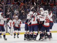 aleksandr ovechkin i vashington kepitalz prazdnuyut istoricheskij rekord v nhl-lavi-su-174397742900-0