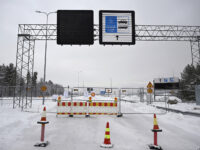 Александровское общество и активисты Финляндии выступают за открытие границ с Россией aleksandrovskoe obshhestvo i aktivisty finlyandii vystupayut za otkrytie granicz s rossiej-lavi-su-173680813500-0