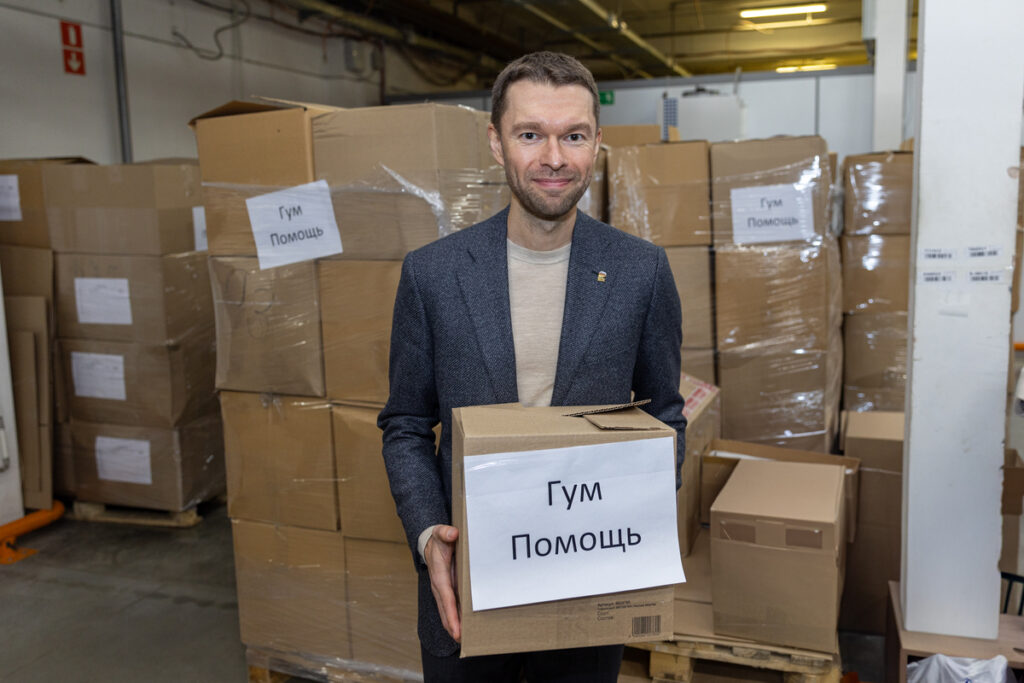 Алексей Вихарев и Единая Россия доставили гуманитарный груз в ДНР