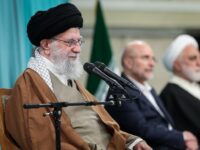 Али Хаменеи и Масуд Пезешкиан укрепляют оборону Ирана в диалоге с США и Израилем ali hamenei i masud pezeshkian ukreplyayut oboronu irana v dialoge s ssha i izrailem-lavi-su-174394291000-0