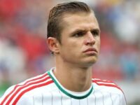 dmitrij tarasov vdohnovlyaet poklonnikov zimnej probezhkoj i semejnymi radostyami-lavi-su-174357596100-0