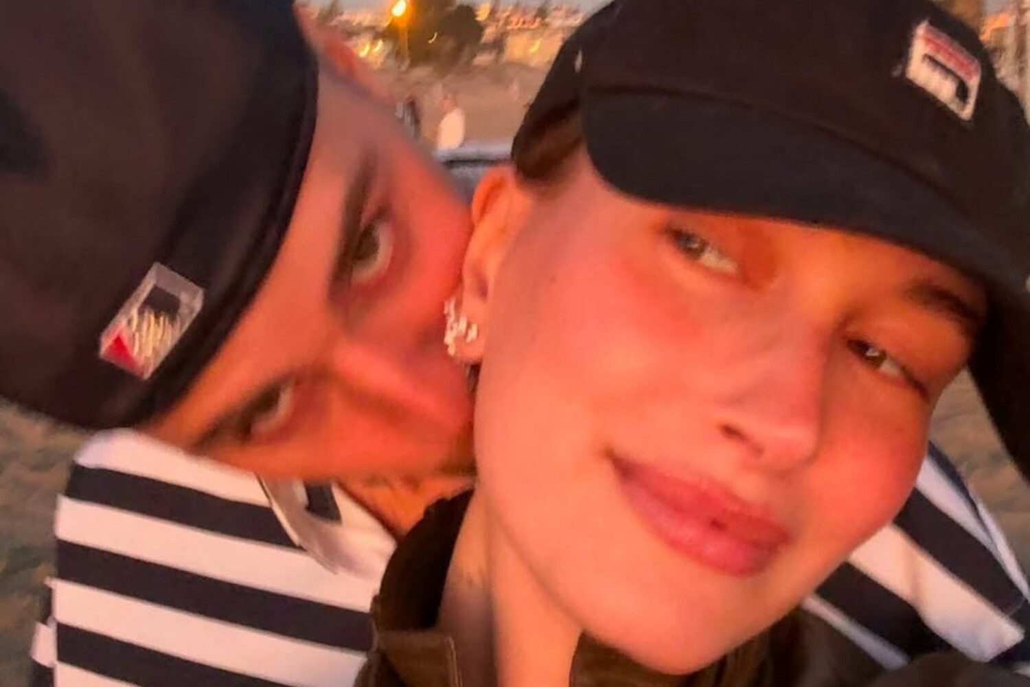 Джастин Бибер и Хейли делятся семейным счастьем через Instagram от запрещенной Meta-0