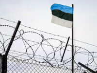 Евросоюз и G7 - позиция Цахкна по активам России и диалогу с Орбаном Concept,Of,Estonia,Closed,Borders,With,Flag,And,Wire,Fence.