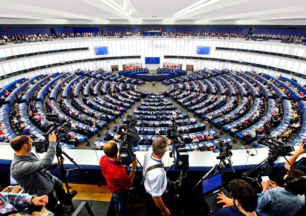 Евросоюз утвердил первый пакет пошлин на товары из США