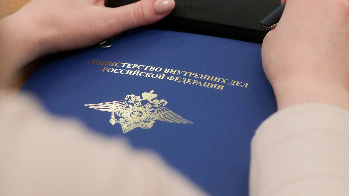 Пензенского полковника МВД арестовали за взятки и «крышевание» мигрантов