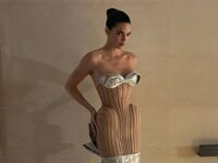 kendall dzhenner i  voshitili parizh na starte nedeli mody s -lavi-su-173808073500-0