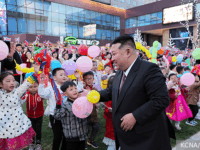 Ким Чен Ын открыл квартал Хвасон - 10 000 современных квартир в Пхеньяне kim chen yn otkryl kvartal hvason 10 000 sovremennyh kvartir v phenyane-lavi-su-174481758100-0