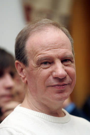 Константин Кедров в 2004 году