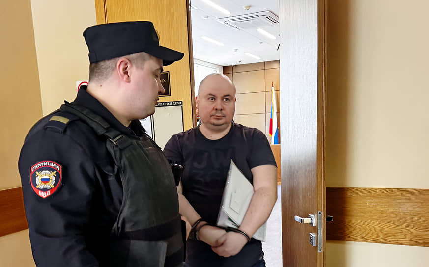 Дмитрий Даудашвили (справа) в Дорогомиловском суде