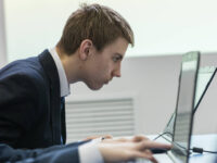 letnie vozmozhnosti dlya podrostkov  teremok i kompanii priglashayut na rabotu-lavi-su-174496517600-0