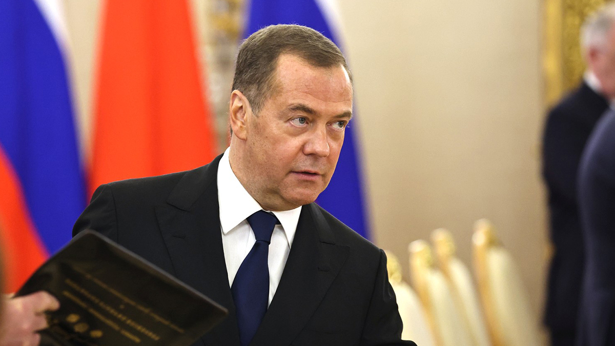 «Несут чушь»: Медведев высказался про обмен территориями с Украиной