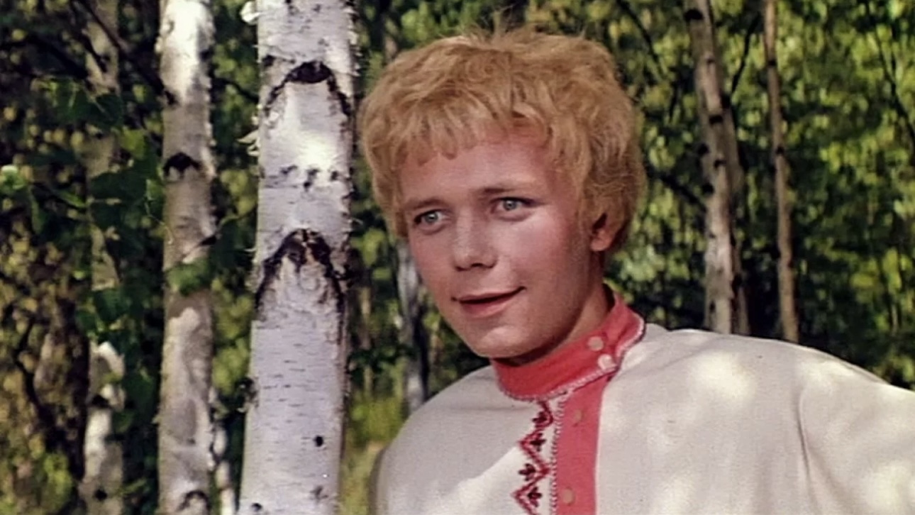 Заброшенную могилу актера советских киносказок Алексея Катышева нашли в Ялте