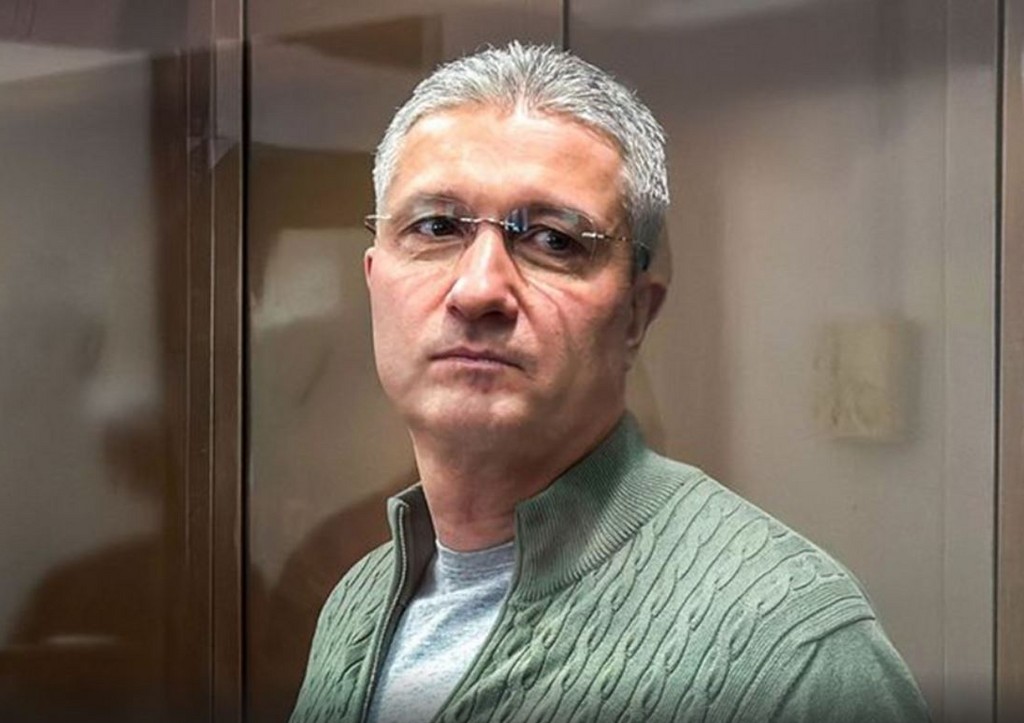 Тимур Иванов