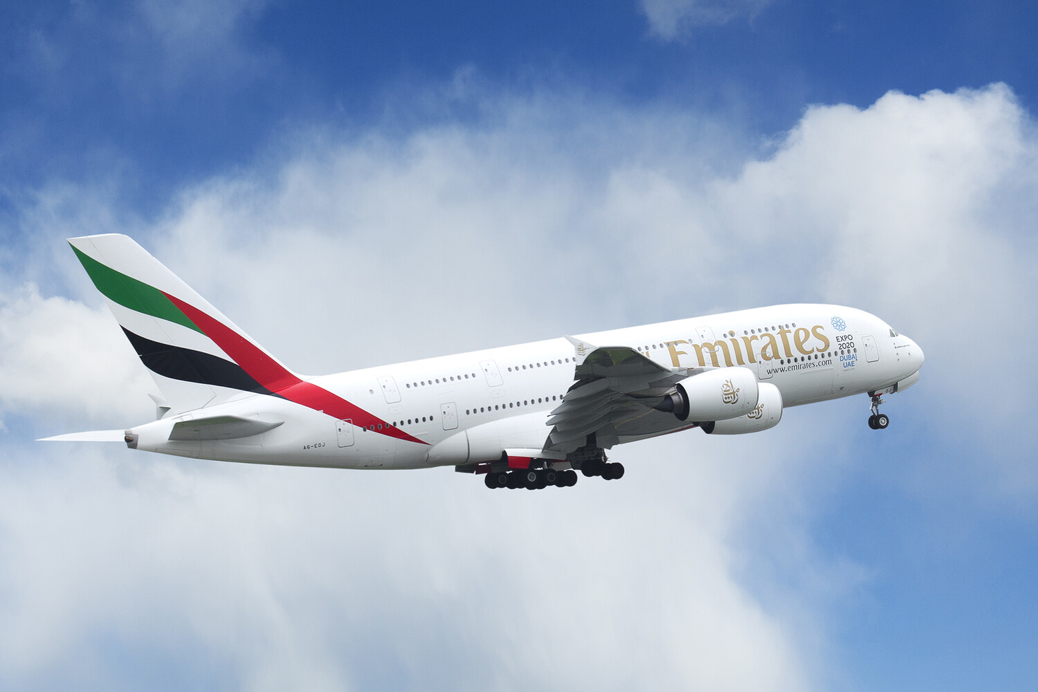 Emirates обновляет маршрутную сеть с заботой о безопасности полетов в Ираке и Иране-0