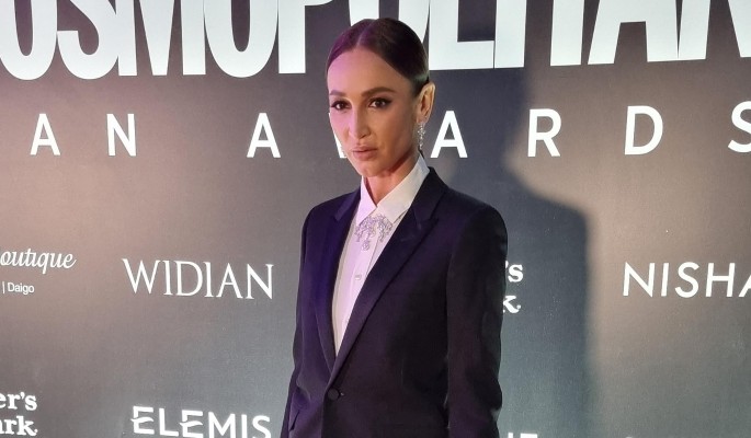 После дня рождения Ольга Бузова покинула Россию и разрыдалась