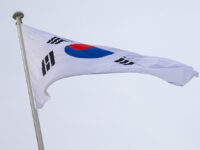The Prime Minister welcomes the President of Korea