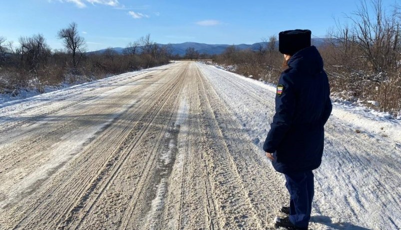 В Приморье прокуратура наказала чиновников за плохую уборку дорог зимой Прокуратура Приморского края