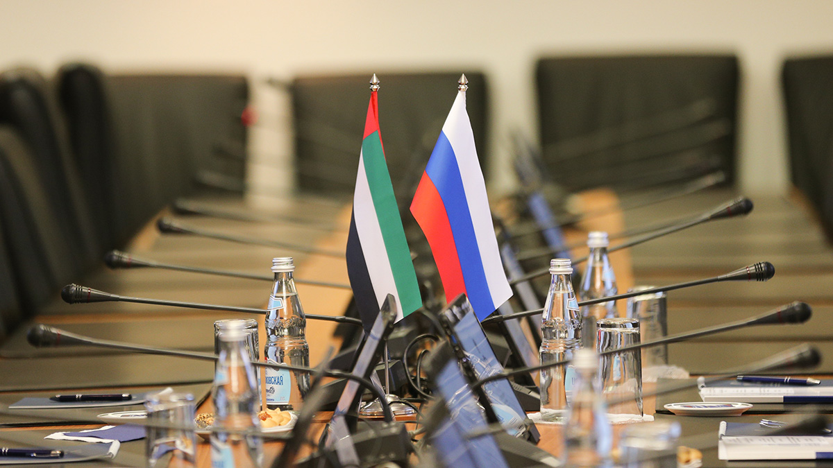 Reuters: РФ хочет провести встречу Путина и Трампа в ОАЭ или Саудовской Аравии