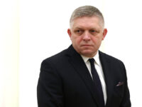 robert ficzo preduprezhdaet es o katastrofe posle ostanovki gazpromom tranzita gaza-lavi-su-173573129500-0